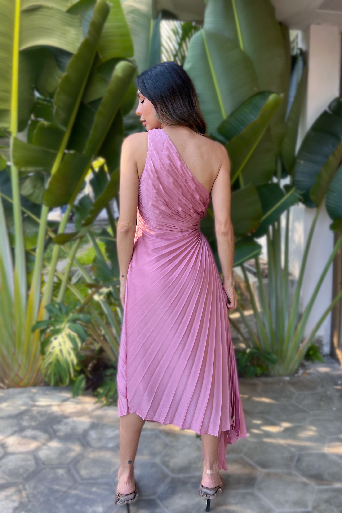 VESTIDO LUXXEL MEDIO BESO