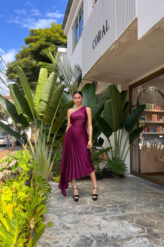 LUXXEL WHITE HALF KISS