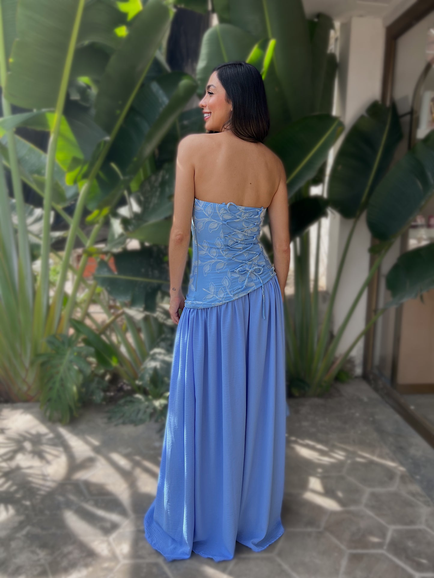 VESTIDO STRAPLE AMA