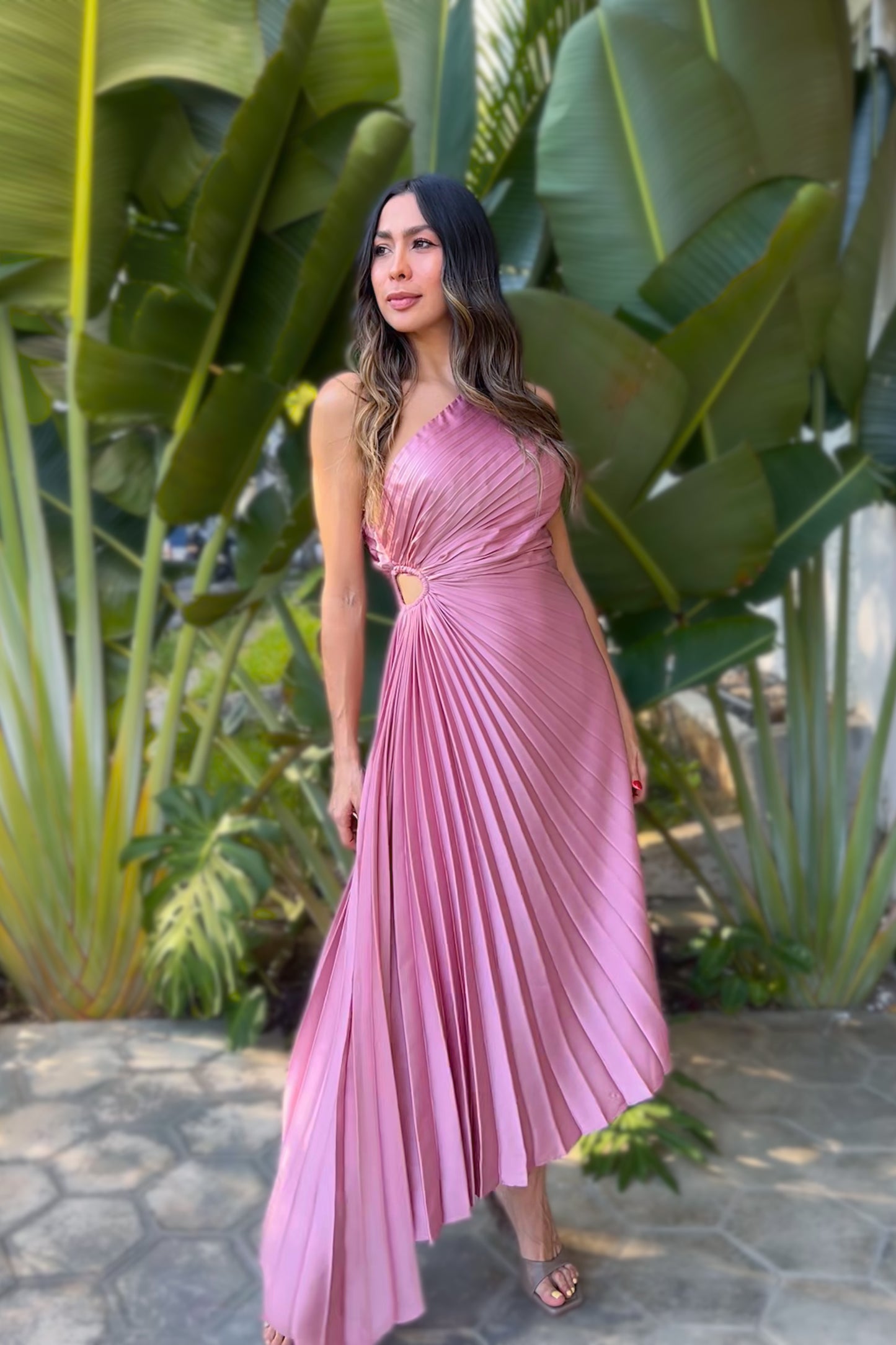 VESTIDO LUXXEL MEDIO BESO