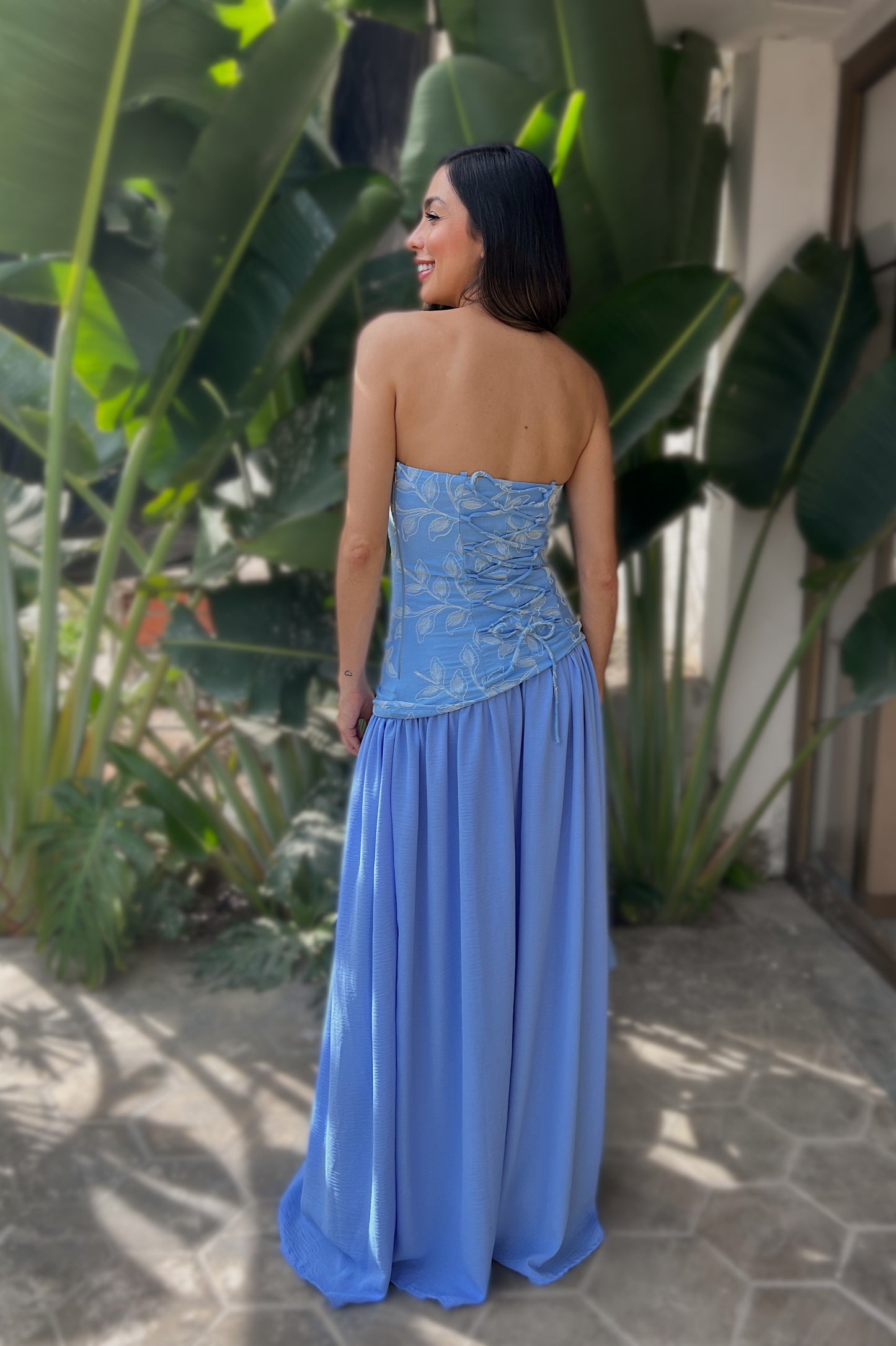 VESTIDO STRAPLE AMA